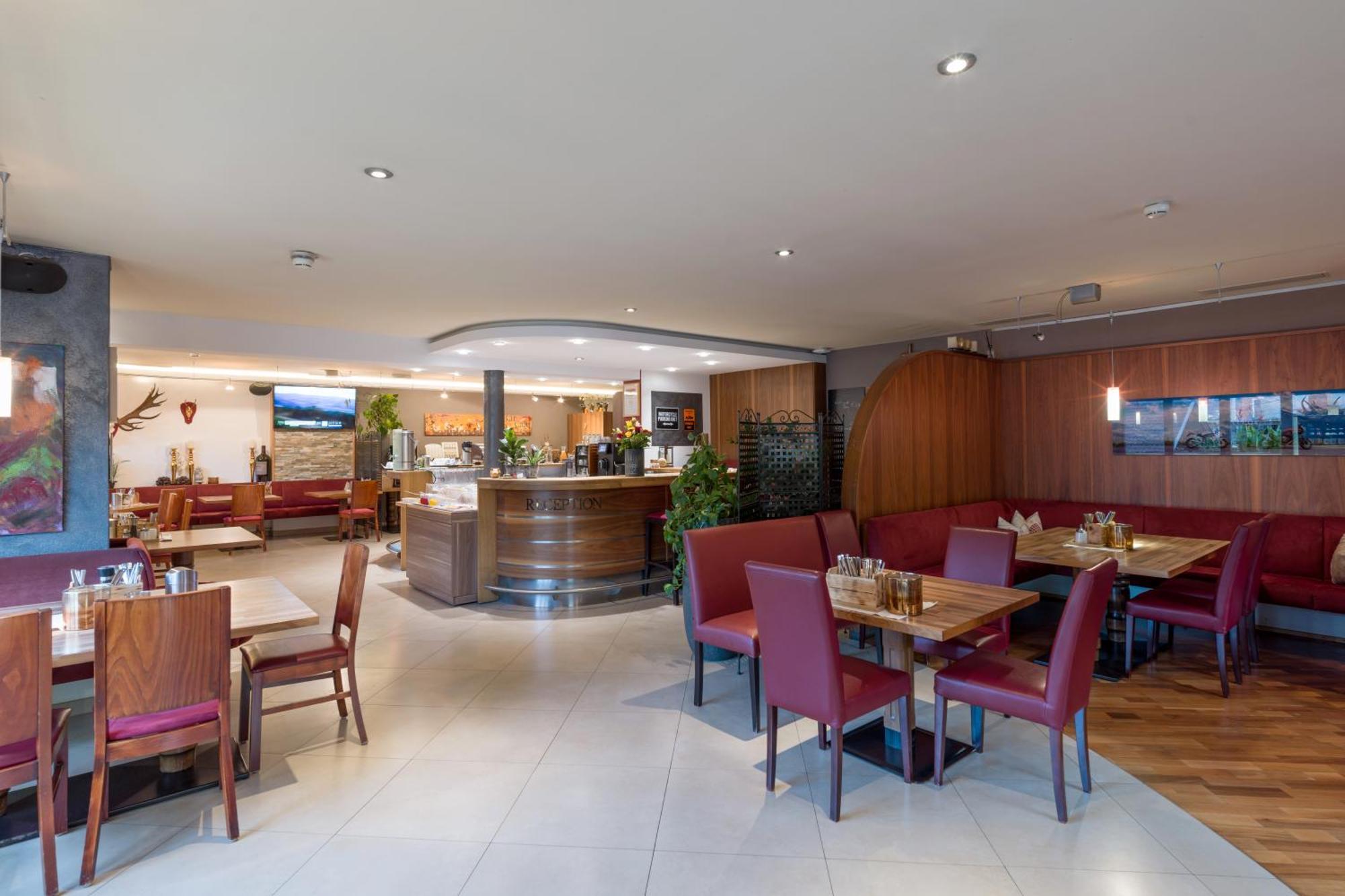 Das Sonnleiten Ski- Und Motorradhotel Bruck Im Zillertal Bruck am Ziller 외부 사진