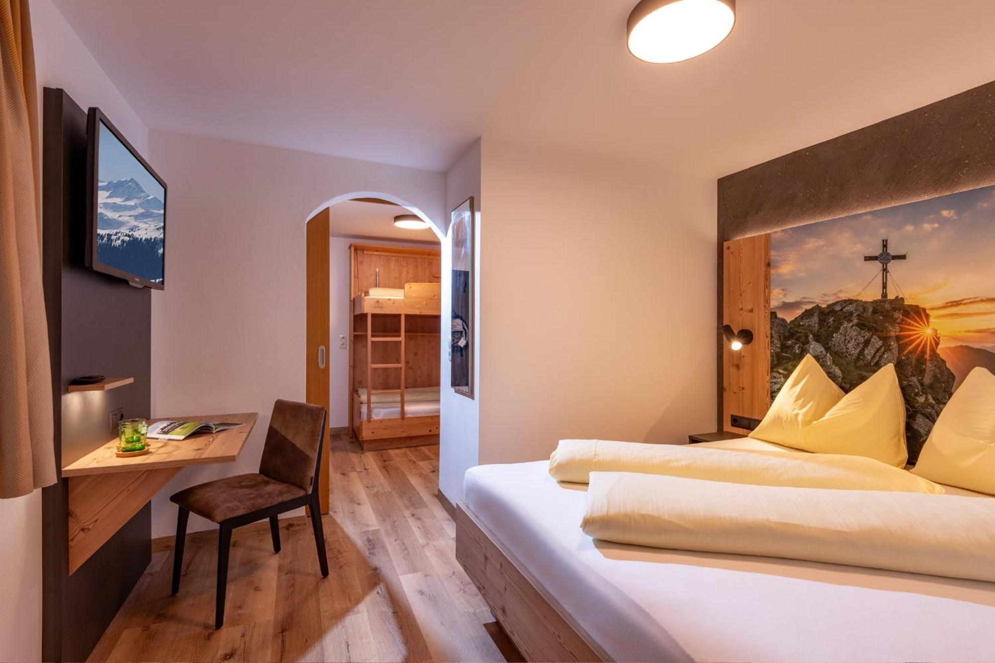 Das Sonnleiten Ski- Und Motorradhotel Bruck Im Zillertal Bruck am Ziller 외부 사진