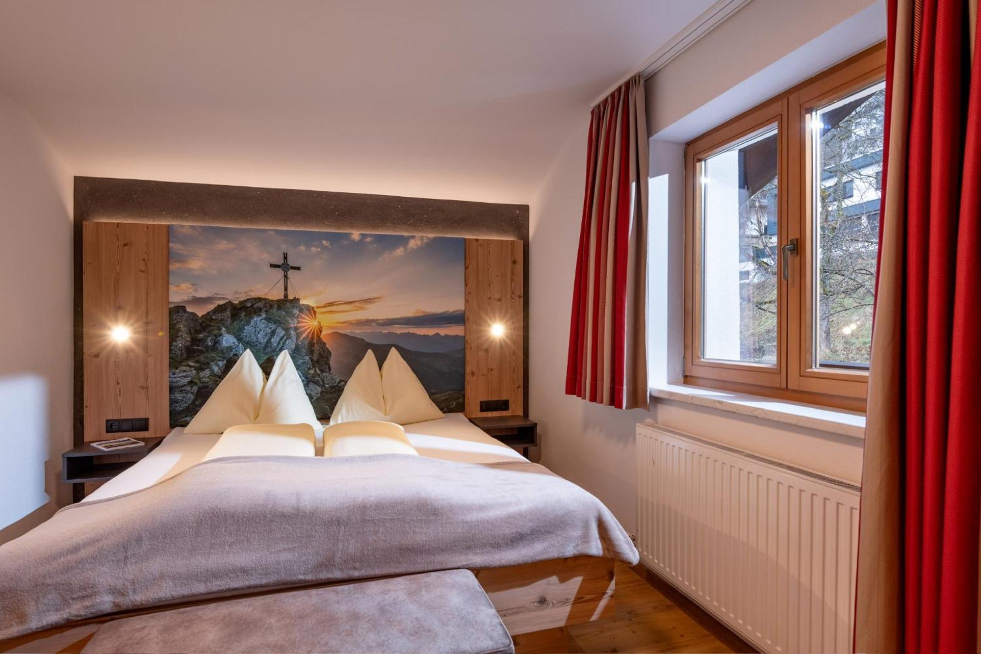 Das Sonnleiten Ski- Und Motorradhotel Bruck Im Zillertal Bruck am Ziller 외부 사진